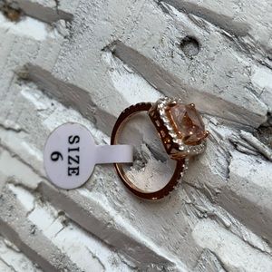 Rose gold plated and cubic zirconia pink ring